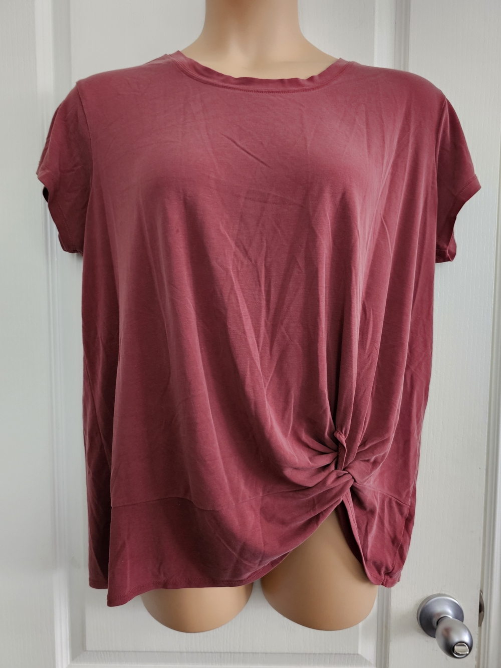 Torrid Sz 1  Knot-Detail Short Sleeve Tee